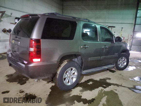 2013 Chevrolet Tahoe LS with VIN 1GNSCAE02DR126495, listed as a Copart auction lot 45039555 with 223,694 mi miles and Clean title. Bid and sale history available at DreamBid. Image 3.
