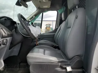 2018 Ford Transit с VIN 1FTYR3XM9JKA94503, выставлен на аукционе Copart как лот 51947105 с пробегом 249 874 миль миль и Списание • Salvage title. История ставок и продаж доступна на DreamBid. Изображение 7.