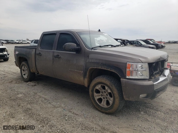2007 Chevrolet Silverado 1500 LT w/2LT with VIN 2GCEK13M971576513, listed as a Copart auction lot 47600055 with NaN miles and Salvage Title. Bid and sale history available at carsss.com. Image 4.