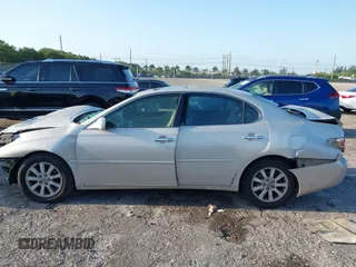 2003 Lexus ES with VIN JTHBF30G730134027, listed as a IAAI auction lot 42016954 with 99,751 mi miles. Bid and sale history available at carsss.com. Image 15.