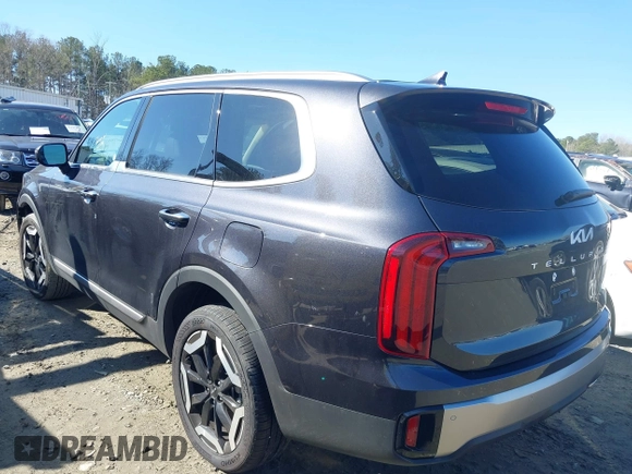 2025 Kia Telluride S with VIN 5XYP64GC4SG591192, listed as a IAAI auction lot 41758197 with 2,673 mi miles and . Bid and sale history available at DreamBid. Image 3.