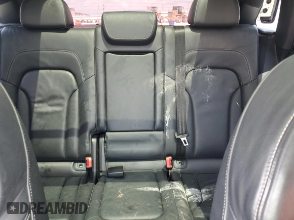2014 Audi SQ5 Prestige с VIN WA1VGAFP5EA013396, выставлен на аукционе Copart как лот 54995095 с пробегом 214 750 миль миль и Списание • Salvage title. История ставок и продаж доступна на DreamBid. Изображение 10.
