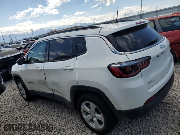 2021 Jeep Compass Latitude z VIN 3C4NJDBB5MT560792, wystawiony jako Copart lot #56300155 z przebiegiem 89 783 mil mil oraz Szkoda całkowita • Salvage title. Historia ofert i sprzedaży dostępna na DreamBid. Obrazek 2.