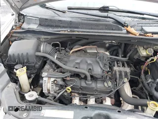 2010 Chrysler Town & Country Touring with VIN 2A4RR5D18AR151604, listed as a IAAI auction lot 42208309 with 207,886 mi miles and . Bid and sale history available at DreamBid. Image 6.