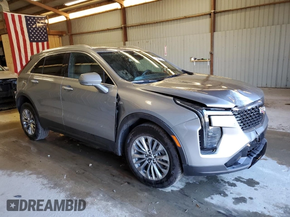 2024 Cadillac XT4 AWD Premium Luxury z VIN 1GYFZDR42RF137782, wystawiony jako Copart lot #79015104 z przebiegiem 11 549 mil mil oraz Czysty tytuł • Clean title. Historia ofert i sprzedaży dostępna na DreamBid. Obrazek 4.
