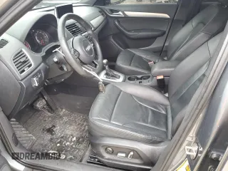 2016 Audi Q3 Premium Plus z VIN WA1BFCFS8GR011586, wystawiony jako Copart lot #45412185 z przebiegiem 122 595 mil mil oraz Szkoda całkowita • Salvage title. Historia ofert i sprzedaży dostępna na DreamBid. Obrazek 7.