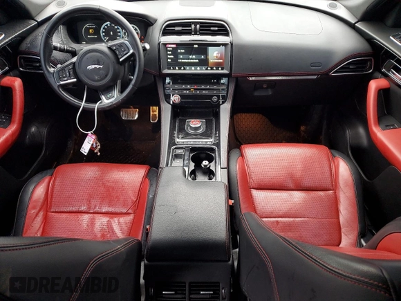 2018 Jaguar F-Pace 30t R-Sport с VIN SADCL2GXXJA285583, выставлен на аукционе Copart как лот 42255625 с пробегом 121 786 миль миль и Списание • Salvage title. История ставок и продаж доступна на DreamBid. Изображение 8.