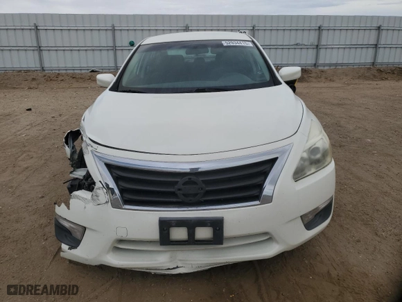 2015 Nissan Altima 2.5 S with VIN 1N4AL3AP8FN311282, listed as a Copart auction lot 52934415 with 180,096 mi miles and Clean Title. Bid and sale history available at carsss.com. Image 5.