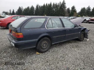 1992 Honda Accord LX with VIN 1HGCB9856NA008716, listed as a Copart auction lot 87324824 with 181,735 mi miles and Salvage Title. Bid and sale history available at carsss.com. Image 3.