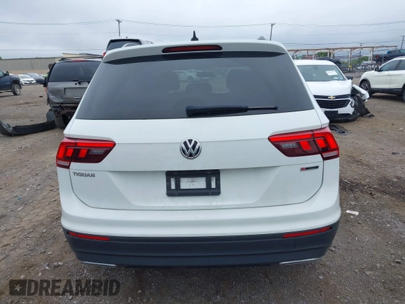 2020 Volkswagen Tiguan S with VIN 3VV0B7AX0LM140910, listed as a IAAI auction lot 42622385 with 80,998 mi miles and . Bid and sale history available at DreamBid. Image 16.