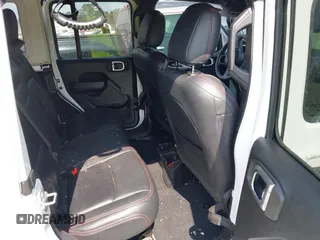 2023 Jeep Wrangler Willys z VIN 1C4HJXDG9PW545749, wystawiony jako IAAI lot #42307373 z przebiegiem 44 176 mil mil oraz . Historia ofert i sprzedaży dostępna na DreamBid. Obrazek 8.