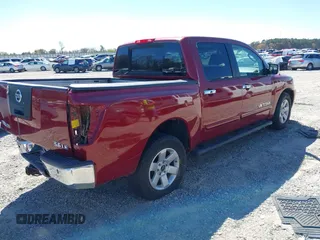 2006 Nissan Titan LE with VIN 1N6BA07A56N527691, listed as a IAAI auction lot 41820340 with 250,551 mi miles and . Bid and sale history available at DreamBid. Image 4.