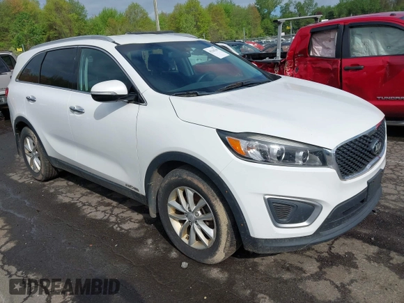 2017 Kia Sorento LX with VIN 5XYPGDA54HG221439, listed as a IAAI auction lot 42218760 with 152,475 mi miles and . Bid and sale history available at carsss.com. Image 1.