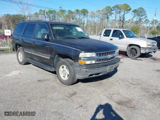 2004 Chevrolet Tahoe LS with VIN 1GNEC13V24R321914, listed as a IAAI auction lot 41688138 with 135,049 mi miles. Bid and sale history available at carsss.com. Image 1.