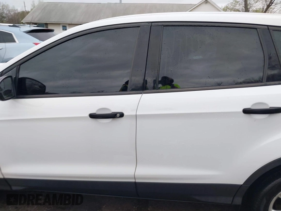 2013 Ford Escape S with VIN 1FMCU0F74DUD11737, listed as a IAAI auction lot 41907667 with 194,557 mi miles. Bid and sale history available at carsss.com. Image 14.