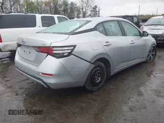 2021 Nissan Sentra SV z VIN 3N1AB8CV5MY238123, wystawiony jako IAAI lot #41952732 z przebiegiem 89 502 mil mil oraz . Historia ofert i sprzedaży dostępna na DreamBid. Obrazek 4.