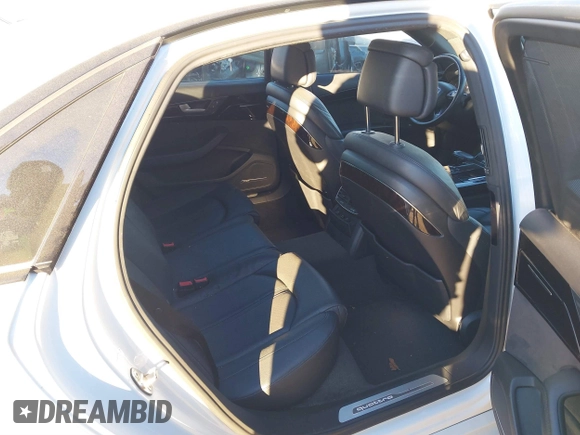 2018 Audi A8 L with VIN WAU44AFD7JN000598, listed as a IAAI auction lot 41313616 with 112,811 mi miles. Bid and sale history available at carsss.com. Image 8.