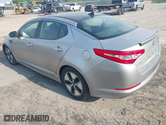 2013 Kia Optima EX z VIN KNAGM4ADXD5059185, wystawiony jako IAAI lot #42046712 z przebiegiem 204 884 mil mil oraz . Historia ofert i sprzedaży dostępna na DreamBid. Obrazek 3.