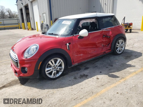 2015 MINI Hardtop с VIN WMWXM5C53F3A97113, выставлен на аукционе Copart как лот 53261385 с пробегом 43 053 миль миль и Списание • Salvage title. История ставок и продаж доступна на DreamBid. Изображение 1.