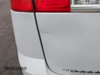 2013 GMC Terrain SLT with VIN 2GKFLXE32D6332858, listed as a IAAI auction lot 41631090 with 143,613 mi miles and . Bid and sale history available at DreamBid. Image 6.