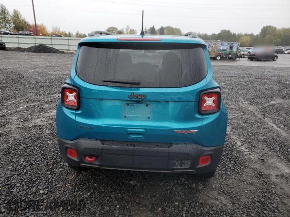 2022 Jeep Renegade Trailhawk with VIN ZACNJDC13NPN65405, listed as a Copart auction lot 78290924 with 29,195 mi miles and Salvage Title. Bid and sale history available at DreamBid. Image 6.