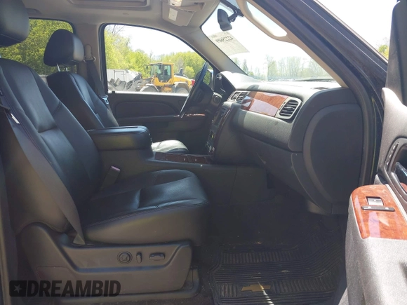 2011 Chevrolet Avalanche LTZ with VIN 3GNTKGE38BG194446, listed as a IAAI auction lot 42225609 with 135,183 mi miles and . Bid and sale history available at DreamBid. Image 5.