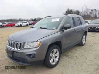 2011 Jeep Compass with VIN 1J4NT1FA2BD241485, listed as a IAAI auction lot 41496076 with 134,825 mi miles. Bid and sale history available at carsss.com. Image 6.