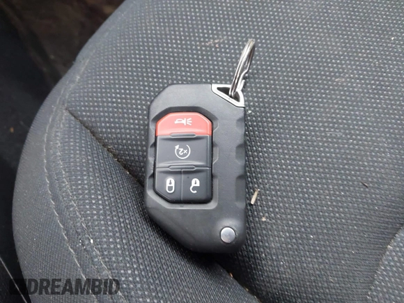 2020 Jeep Gladiator Sport S с VIN 1C6JJTAG0LL207187, выставлен на аукционе IAAI как лот 41559361 с пробегом 36 236 миль миль и . История ставок и продаж доступна на DreamBid. Изображение 11.