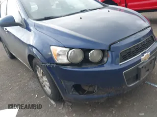 2013 Chevrolet Sonic LT with VIN 1G1JC6SB0D4205841, listed as a IAAI auction lot 41360755 with 137,150 mi miles. Bid and sale history available at carsss.com. Image 6.