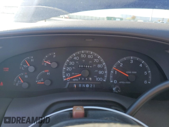 1998 Ford F-150 XL с VIN 1FTRX17L8WNA77509, выставлен на аукционе Copart как лот 80331234 с пробегом 81 664 миль миль и Списание • Salvage title. История ставок и продаж доступна на DreamBid. Изображение 9.