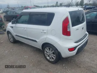 2013 Kia Soul with VIN KNDJT2A57D7574514, listed as a IAAI auction lot 42088746 with 149,533 mi miles. Bid and sale history available at carsss.com. Image 3.