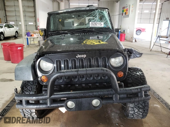 2008 Jeep Wrangler Unlimited X с VIN 1J4GA39128L632897, выставлен на аукционе Copart как лот 55282115 с пробегом 167 844 миль миль и Списание • Salvage title. История ставок и продаж доступна на DreamBid. Изображение 5.