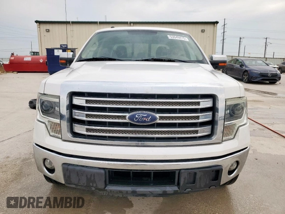 2014 Ford F-150 XL z VIN 1FTFW1CT1EKG31159, wystawiony jako Copart lot #53649415 z przebiegiem 170 295 mil mil oraz Czysty tytuł • Clean title. Historia ofert i sprzedaży dostępna na DreamBid. Obrazek 5.