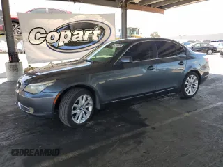 2008 BMW 5 Series 528xi with VIN WBANV13558CZ51094, listed as a Copart auction lot 65482395 with 292,461 mi miles and Clean title. Bid and sale history available at DreamBid. Image 1.