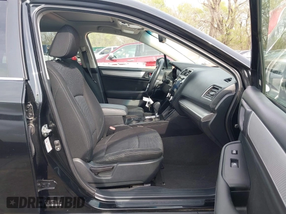 2019 Subaru Outback Premium with VIN 4S4BSAHC2K3323129, listed as a IAAI auction lot 41995789 with 72,315 mi miles and . Bid and sale history available at carsss.com. Image 5.