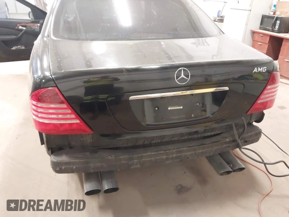 2002 Mercedes-Benz S-Class 6.0L with VIN WDBNG78J42A252823, listed as a IAAI auction lot 42051191 with 133,123 mi miles. Bid and sale history available at carsss.com. Image 6.