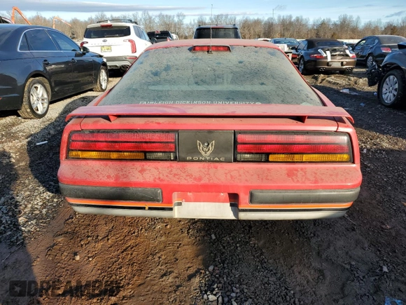 1986 Pontiac Firebird with VIN 1G2FS87SXGN246579, listed as a Copart auction lot 43260105 with 17,411 mi miles and Clean Title. Bid and sale history available at carsss.com. Image 6.
