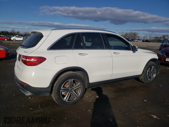 2019 Mercedes-Benz GLC with VIN WDC0G4KB4KV194548, listed as a Copart auction lot 37721113 with 23,272 mi miles. Bid and sale history available at carsss.com. Image 3.