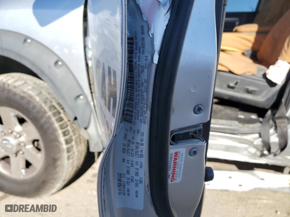 2015 Ram 2500 Big Horn with VIN 3C6UR5DL5FG628737, listed as a Copart auction lot 43682945 with 205,147 mi miles and Salvage Title. Bid and sale history available at carsss.com. Image 12.