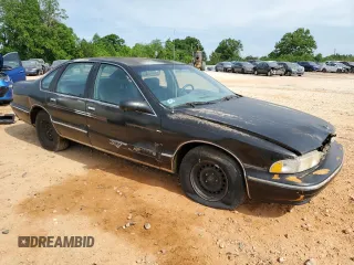 1995 Chevrolet Caprice with VIN 1G1BL52P1SR172763, listed as a Copart auction lot 55536305 with 386,536 mi miles and Clean Title. Bid and sale history available at DreamBid. Image 4.