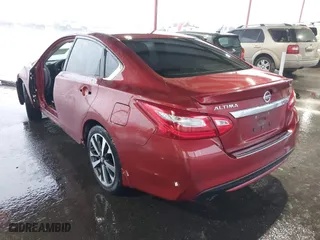 2016 Nissan Altima 2.5 SL with VIN 1N4AL3AP2GC211238, listed as a IAAI auction lot 39144309 with 102,669 mi miles. Bid and sale history available at carsss.com. Image 3.