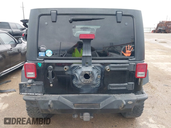 2012 Jeep Wrangler Unlimited Rubicon with VIN 1C4HJWFGXCL142804, listed as a IAAI auction lot 42183960 with 124,392 mi miles and . Bid and sale history available at DreamBid. Image 16.