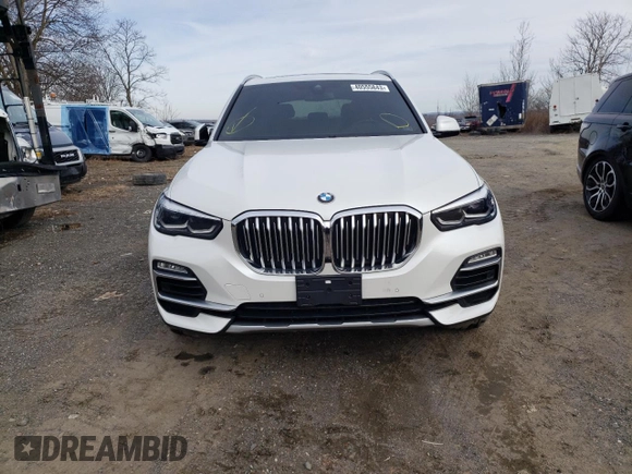 2019 BMW X5 xDrive40i with VIN 5UXCR6C53KLL09121, listed as a Copart auction lot 40555843 with 54,041 mi miles. Bid and sale history available at carsss.com. Image 5.