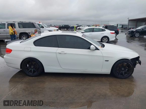 2010 BMW 3 Series 328i with VIN WBAWB3C57AP138864, listed as a IAAI auction lot 41507300 with 129,657 mi miles. Bid and sale history available at carsss.com. Image 14.