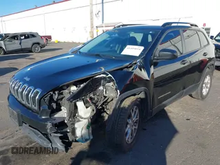 2017 Jeep Cherokee Altitude с VIN 1C4PJLABXHW540896, выставлен на аукционе IAAI как лот 41409018 с пробегом 186 679 миль миль и . История ставок и продаж доступна на DreamBid. Изображение 6.