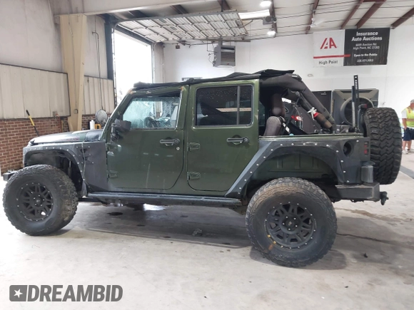 2007 Jeep Wrangler X z VIN 1J4GA39107L132865, wystawiony jako IAAI lot #42252972 z przebiegiem 101 114 mil mil oraz . Historia ofert i sprzedaży dostępna na DreamBid. Obrazek 15.