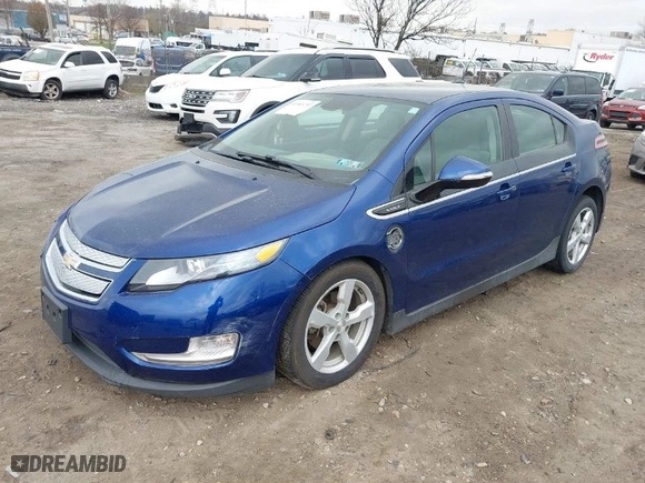 2013 Chevrolet Volt with VIN 1G1RA6E45DU128549, listed as a IAAI auction lot 41903293 with 125,635 mi miles. Bid and sale history available at carsss.com. Image 2.