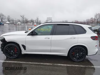 2024 BMW X5 xDrive40i z VIN 5UX23EU04R9V15176, wystawiony jako IAAI lot #41788597 z przebiegiem Nie podano mil oraz . Historia ofert i sprzedaży dostępna na DreamBid. Obrazek 15.