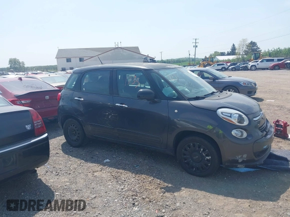 2014 FIAT 500L Pop with VIN ZFBCFAAHXEZ016833, listed as a IAAI auction lot 42161735 with 137,580 mi miles and . Bid and sale history available at DreamBid. Image 13.