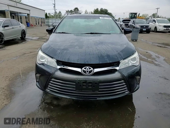 2017 Toyota Camry XLE with VIN 4T1BF1FK5HU678538, listed as a Copart auction lot 54817755 with 72,718 mi miles and Salvage Title. Bid and sale history available at DreamBid. Image 13.